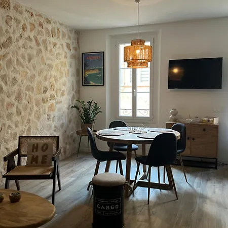 Au Coeur Du Vieil Apartamento *